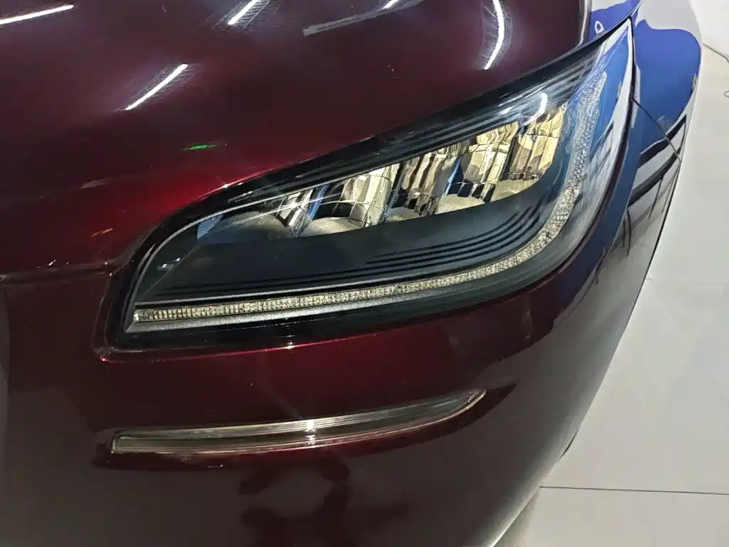 Lincoln Corsair — миниатюра 24