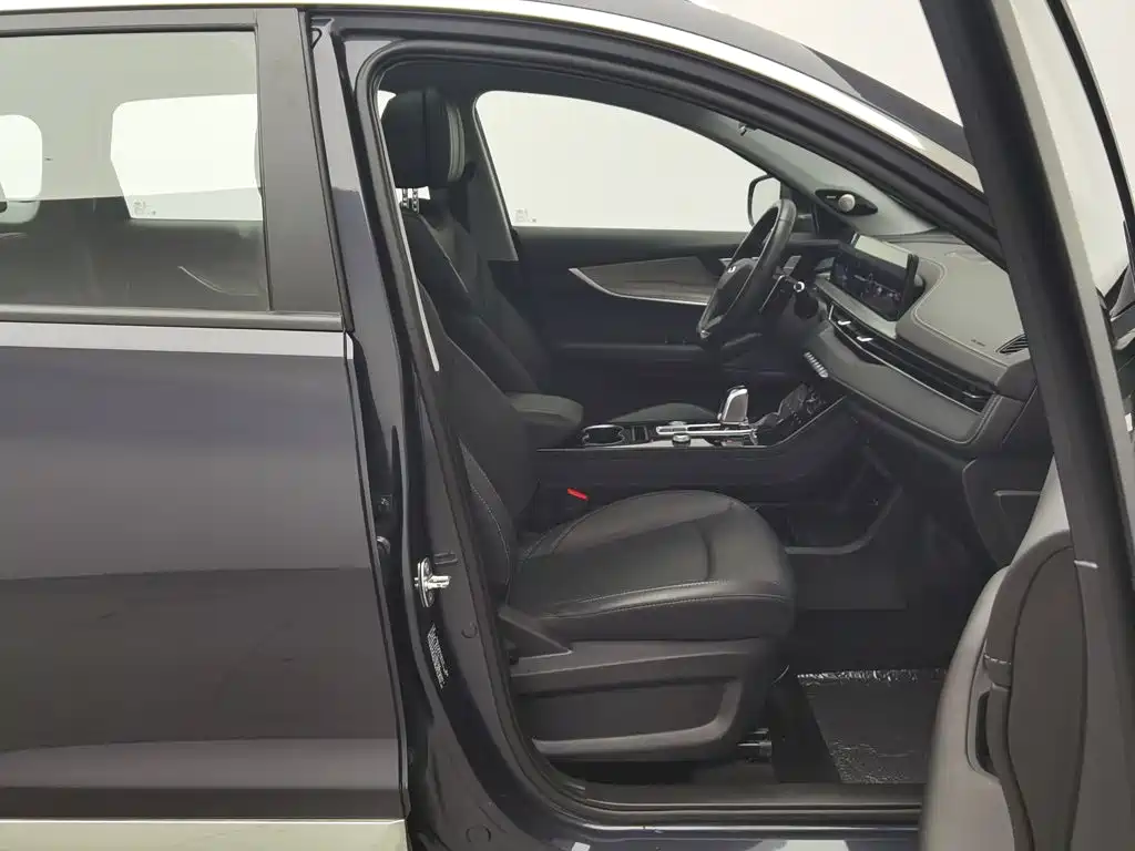 Chery Tiggo 8 PLUS — миниатюра 23
