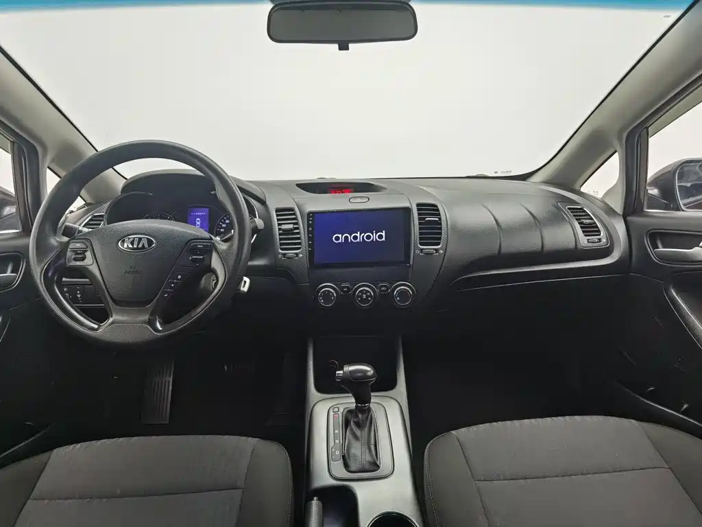 Kia K3 — миниатюра 5