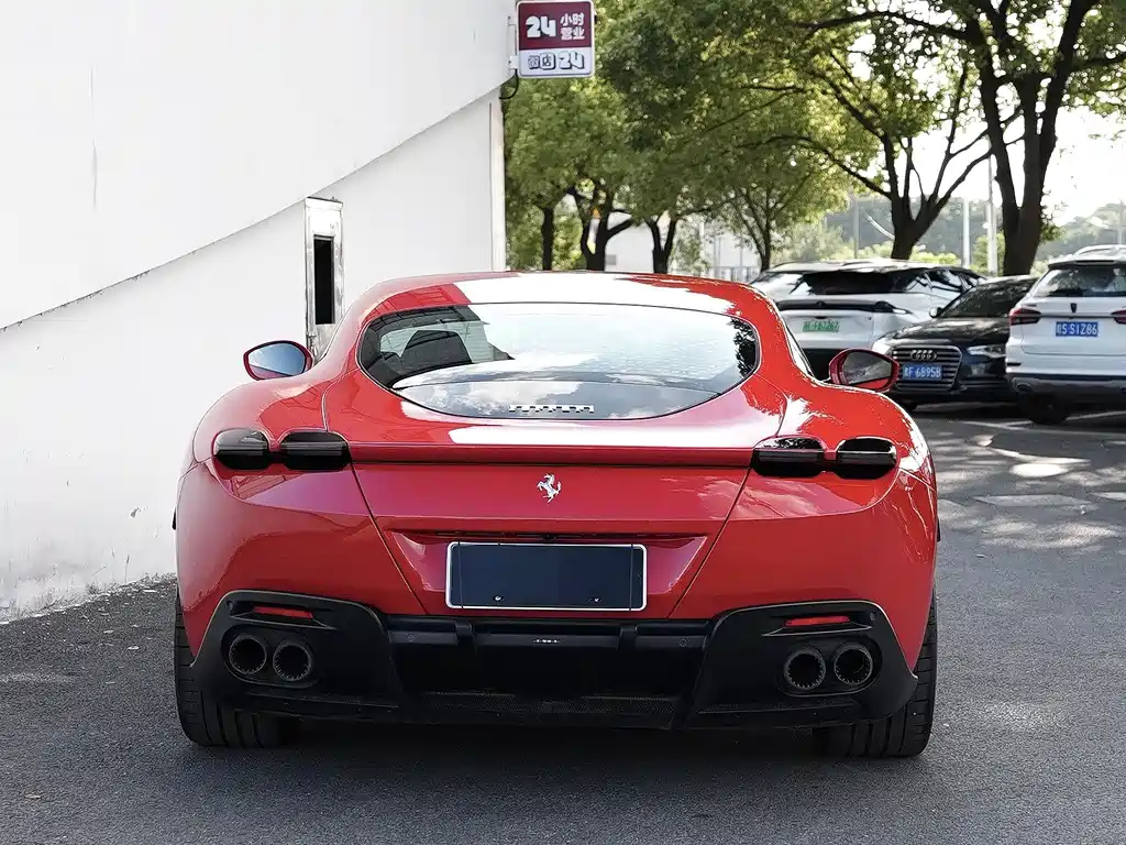 Ferrari Roma — миниатюра 3