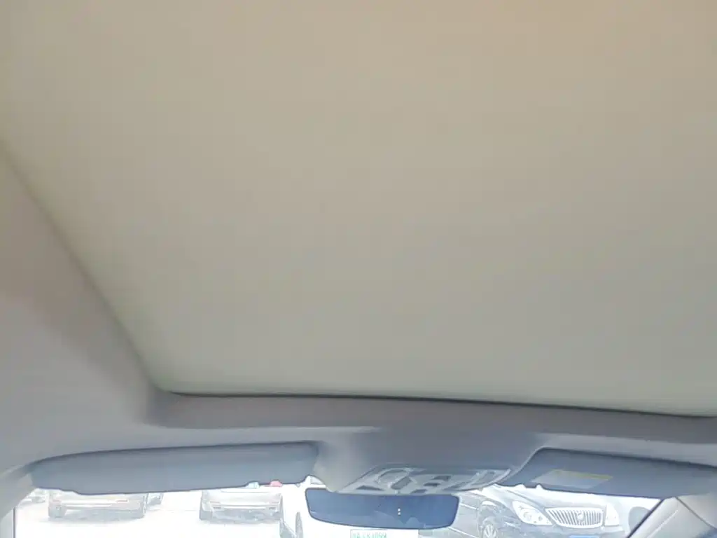 Roewe RX5 New Energy — миниатюра 18