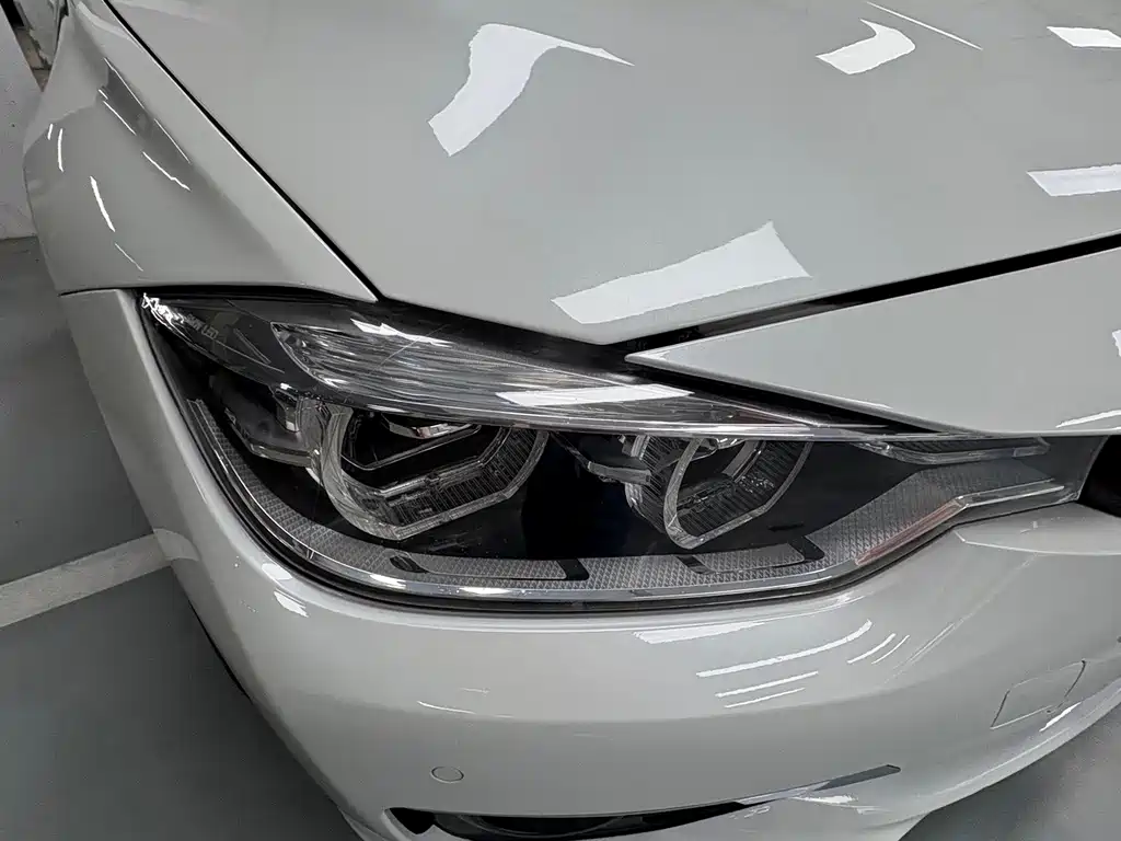 BMW 3 Series — миниатюра 4