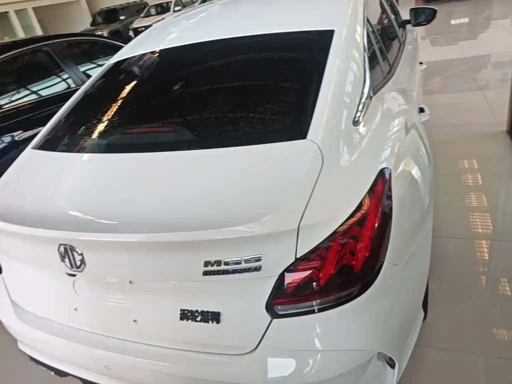 MG MG5 — миниатюра 6