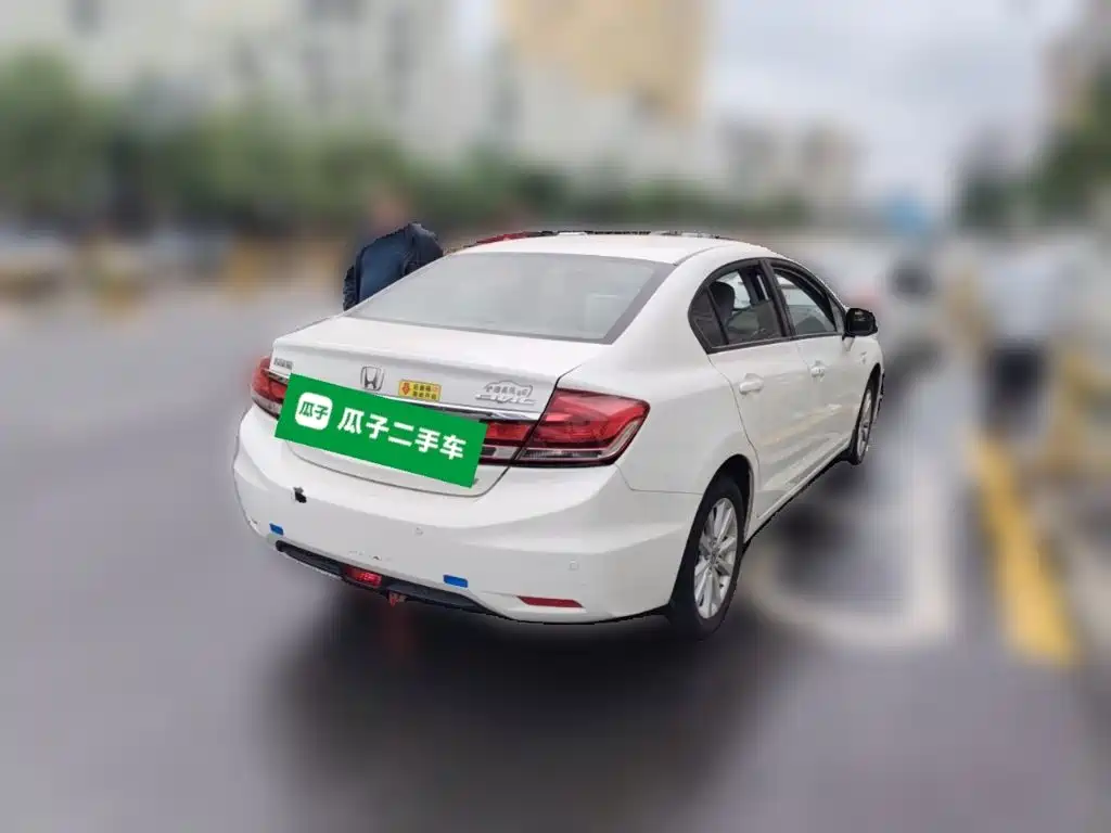 Honda Civic — миниатюра 4