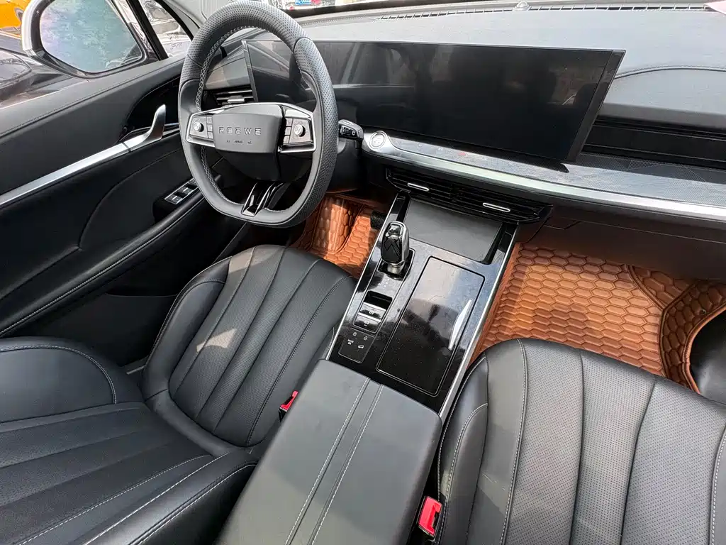 Roewe RX5 MAX — миниатюра 14