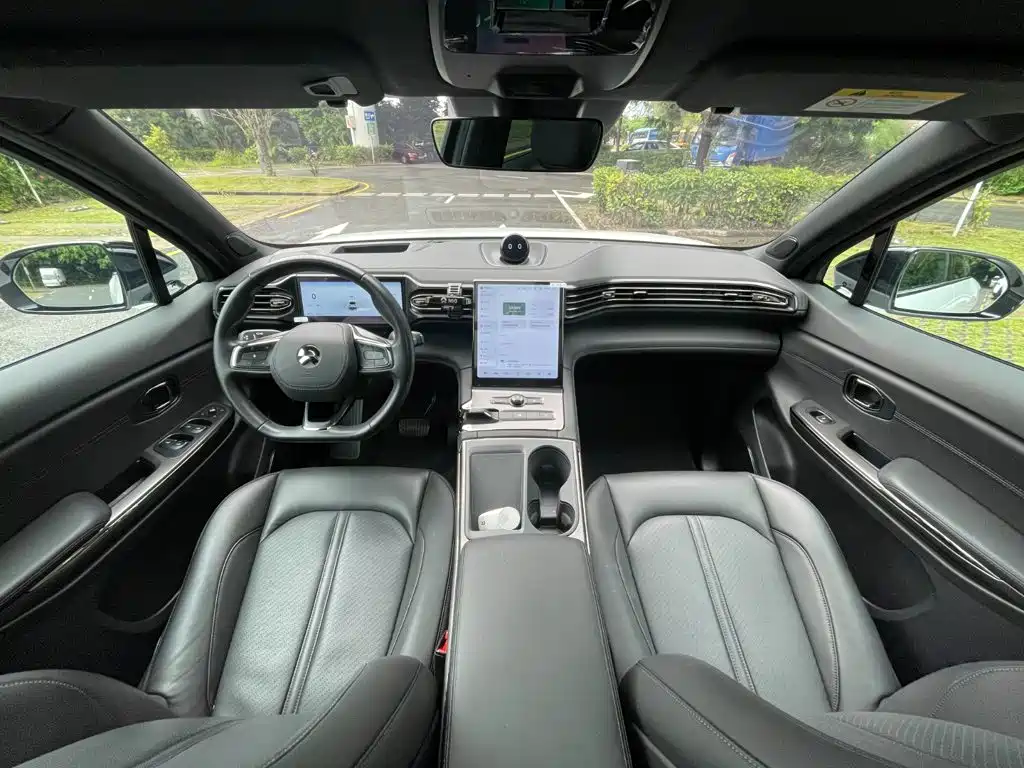NIO ES6 — миниатюра 20