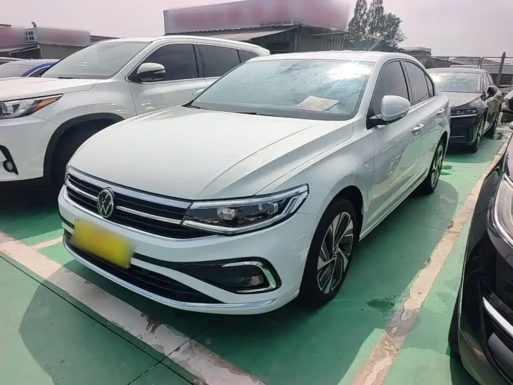 Volkswagen Bora — миниатюра 2
