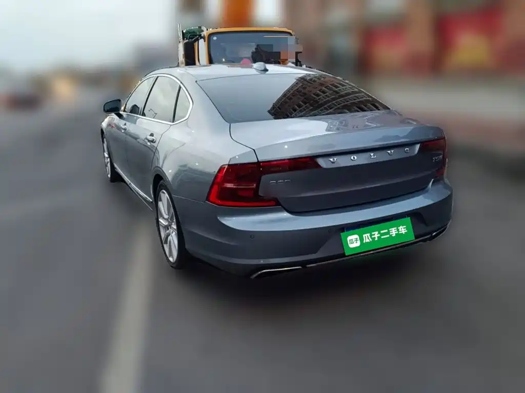 Volvo S90 — миниатюра 23