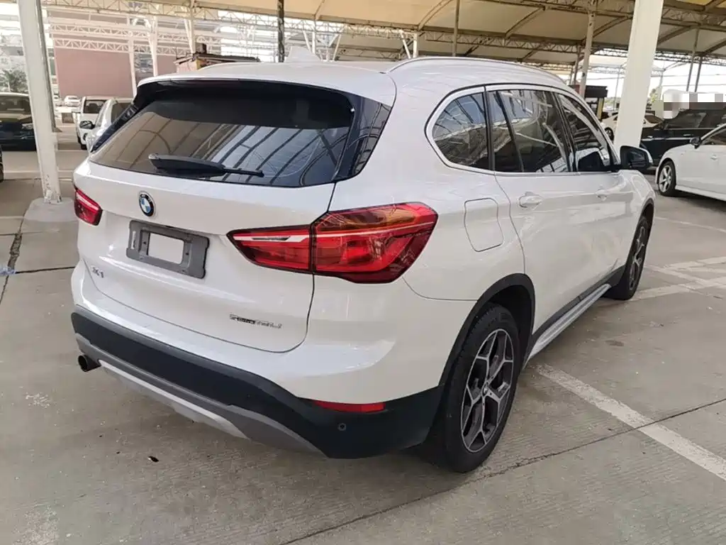 BMW X1 — миниатюра 7