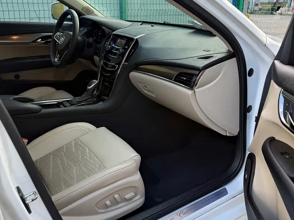 Cadillac ATS-L — миниатюра 12