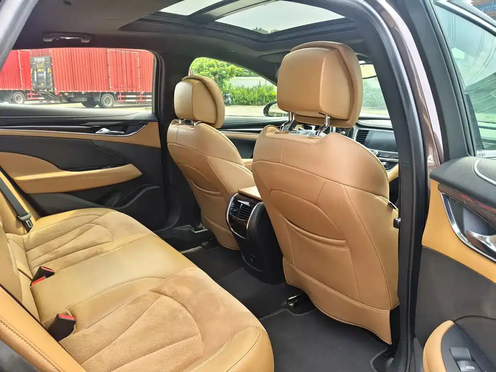 Buick LaCrosse — миниатюра 11