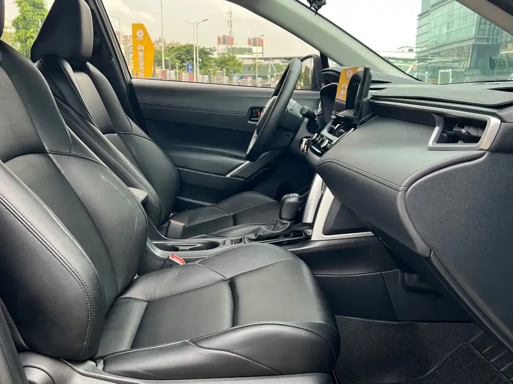 Toyota Frontlander — миниатюра 7