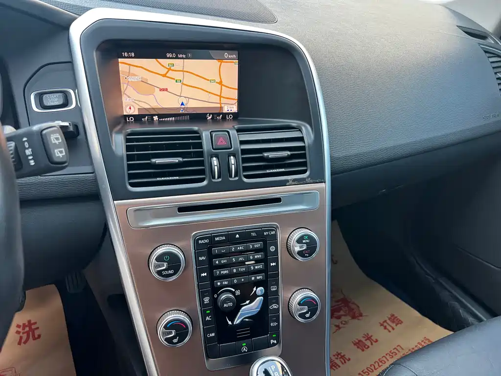 Volvo XC60 2017 T5