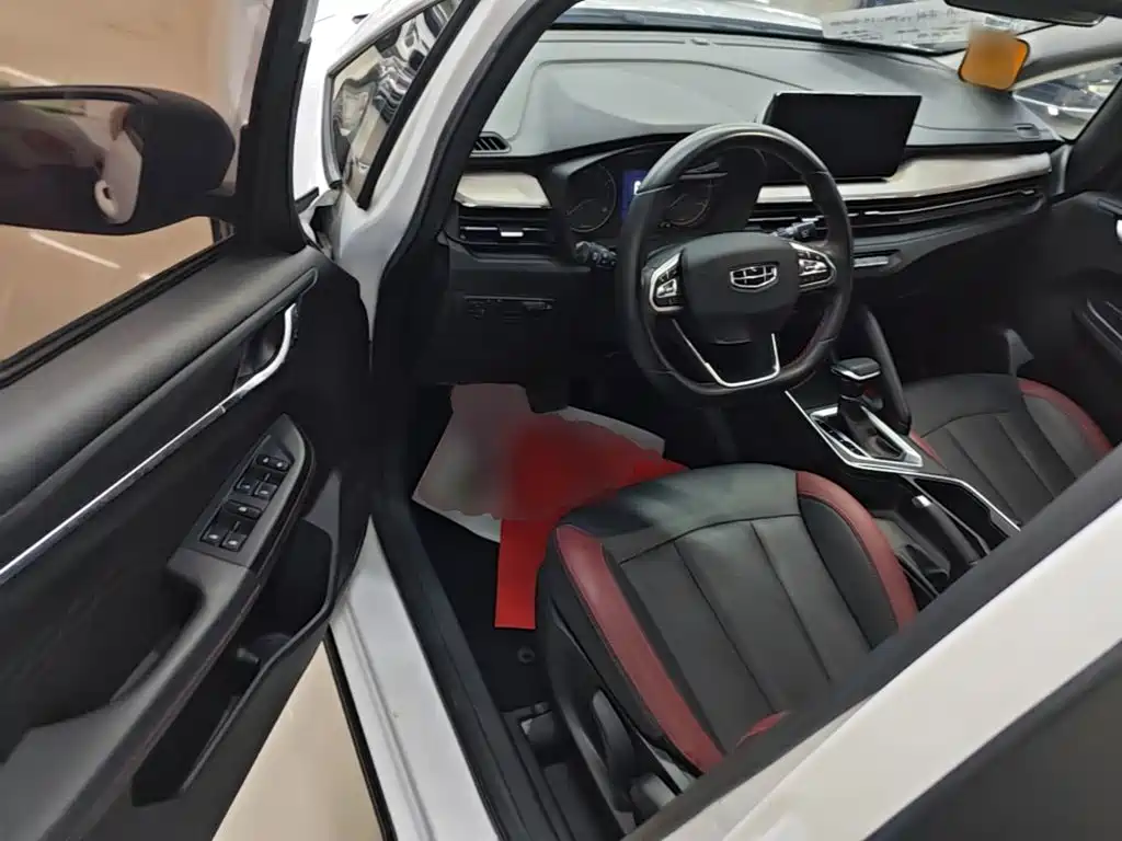 Geely Vision X3 — миниатюра 16