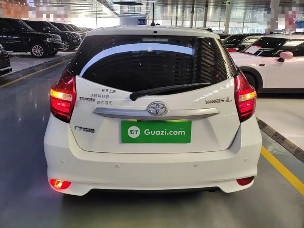 Toyota Yaris L — миниатюра 6