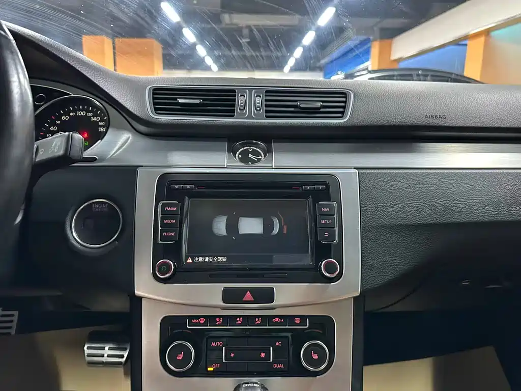 Volkswagen CC — миниатюра 11