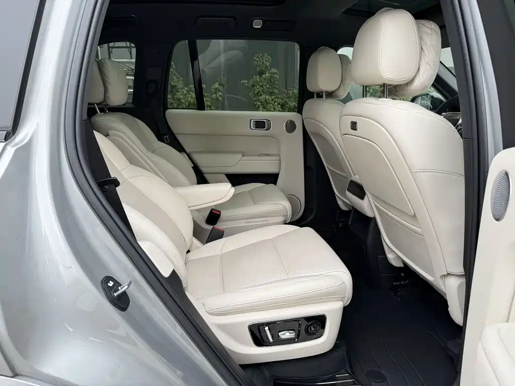 Li Auto Li L8 — миниатюра 13