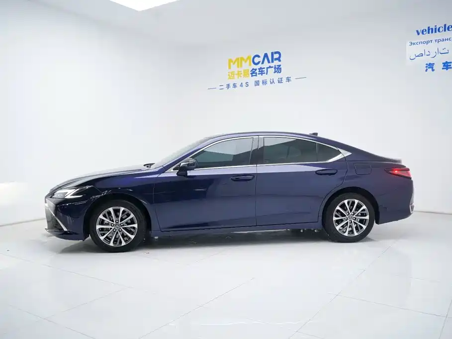 Lexus ES — миниатюра 9