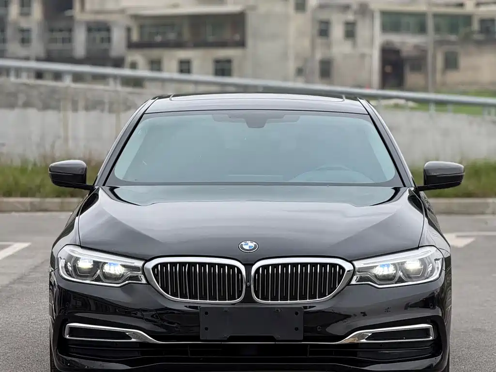 BMW 5 Series 2020
