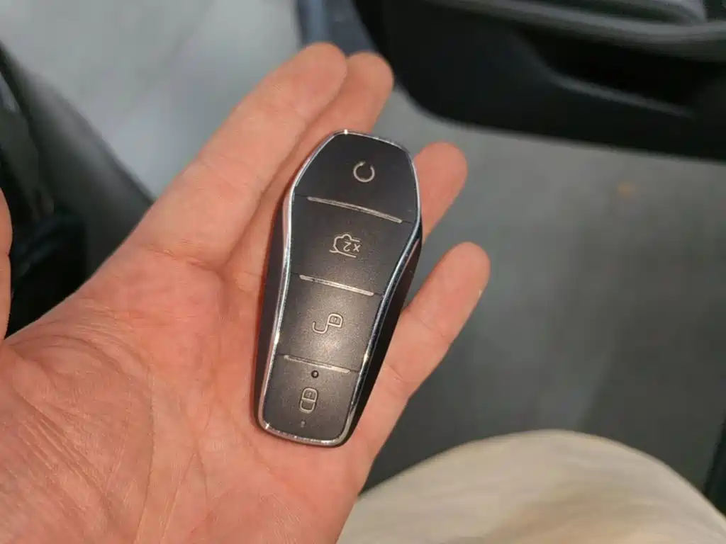 BYD Qin L — миниатюра 9