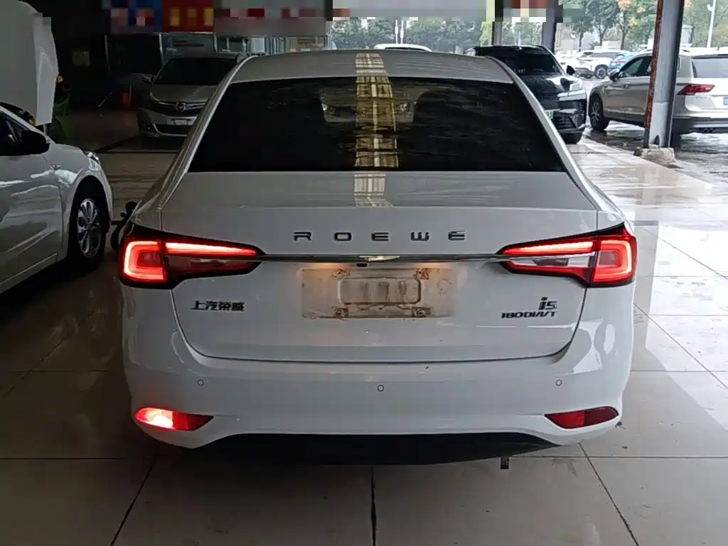 Roewe i5 — миниатюра 6