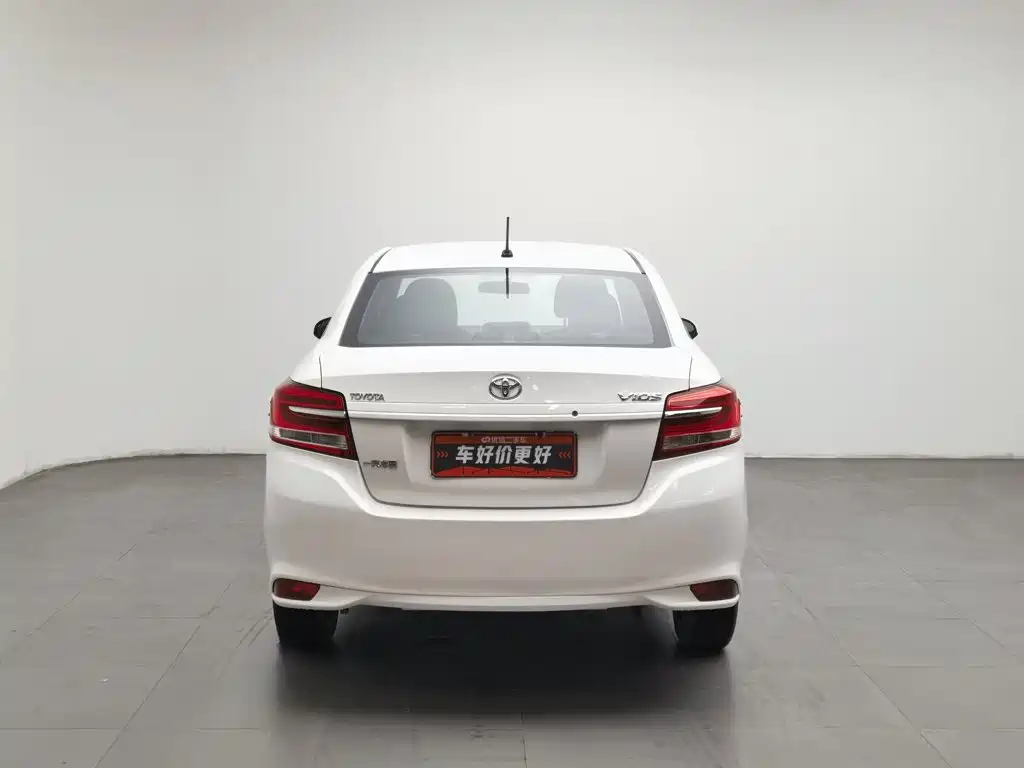 Toyota Vios — миниатюра 4