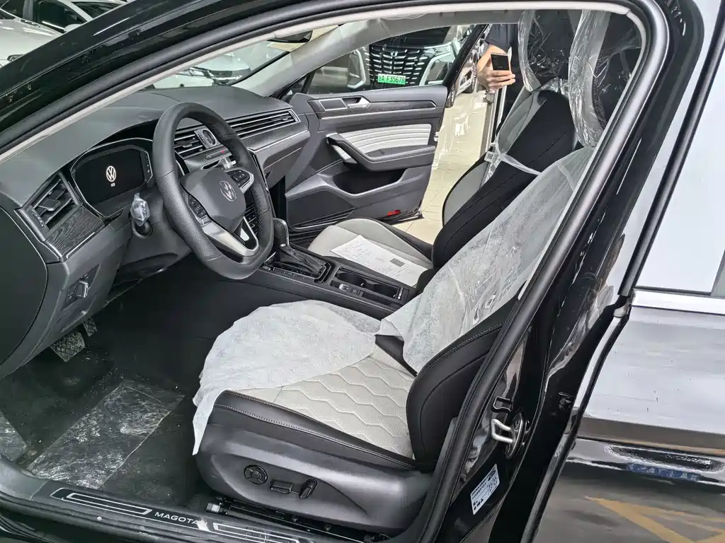 Volkswagen Magotan — миниатюра 7
