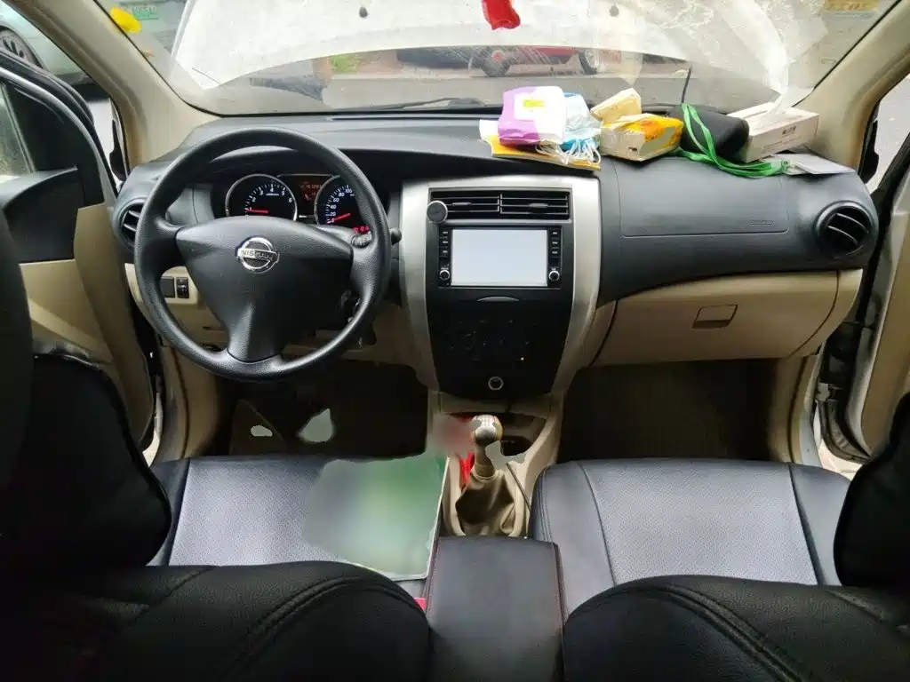 Nissan Livina — миниатюра 13