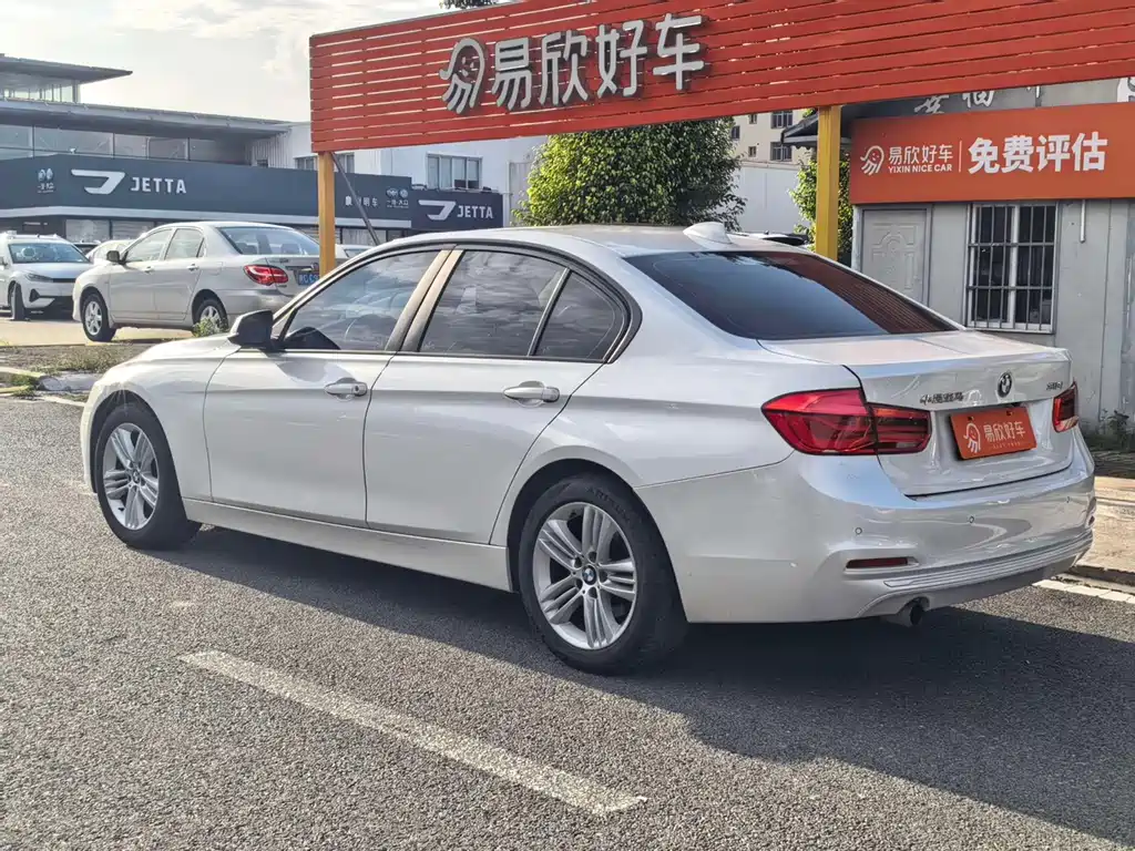 BMW 3 Series — миниатюра 9