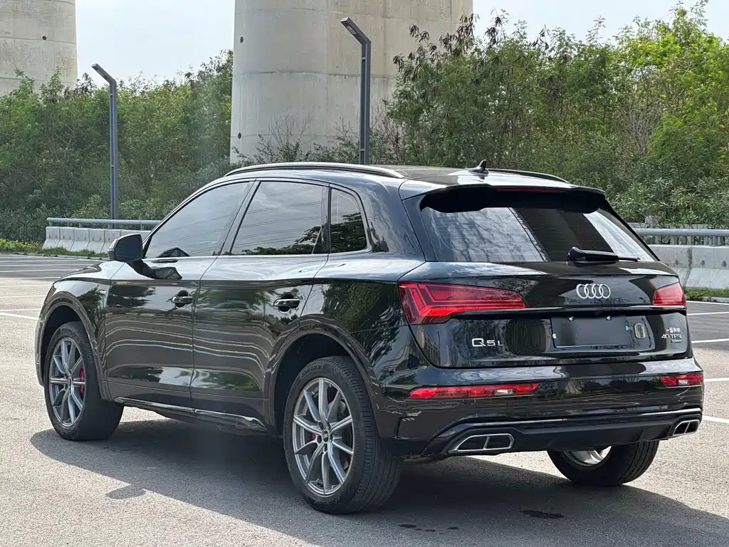 Audi Q5L 2024 40 TFSI Luxury