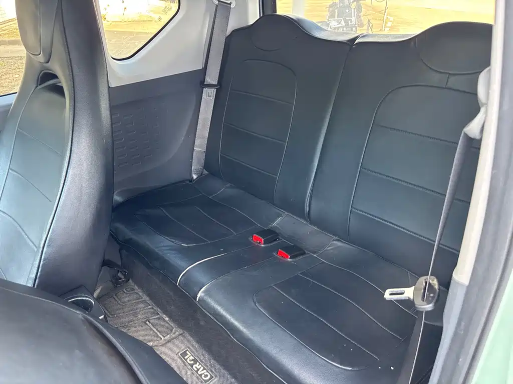 Wuling MINIEV — миниатюра 5