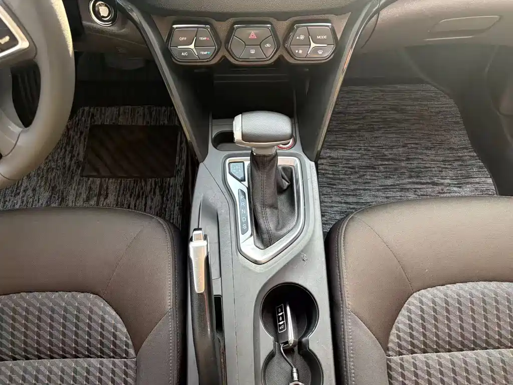 GAC Motor Trumpchi GS4 — миниатюра 12