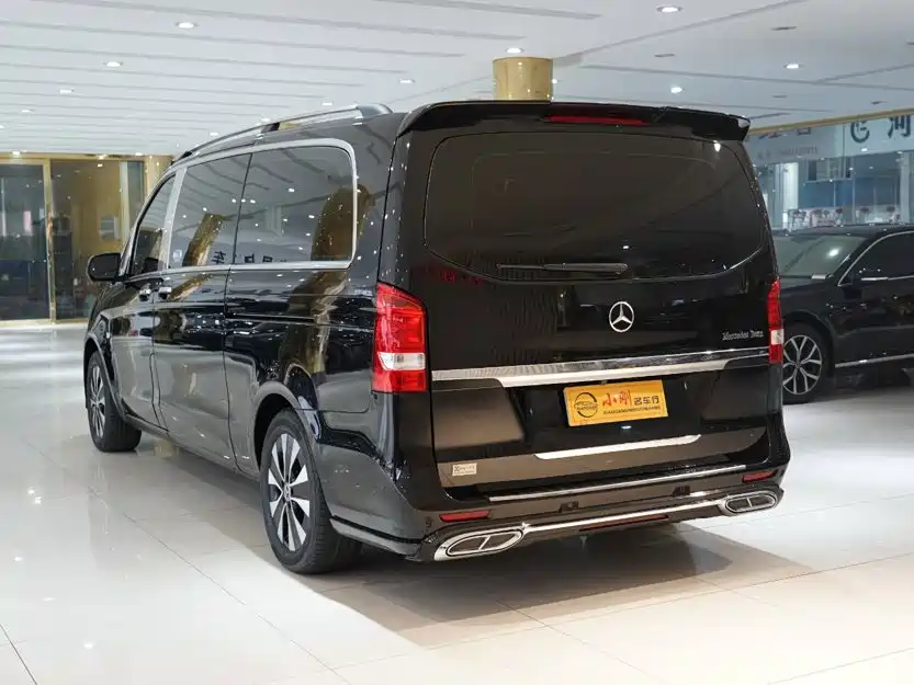 Mercedes-Benz Vito 2023 — фото 20