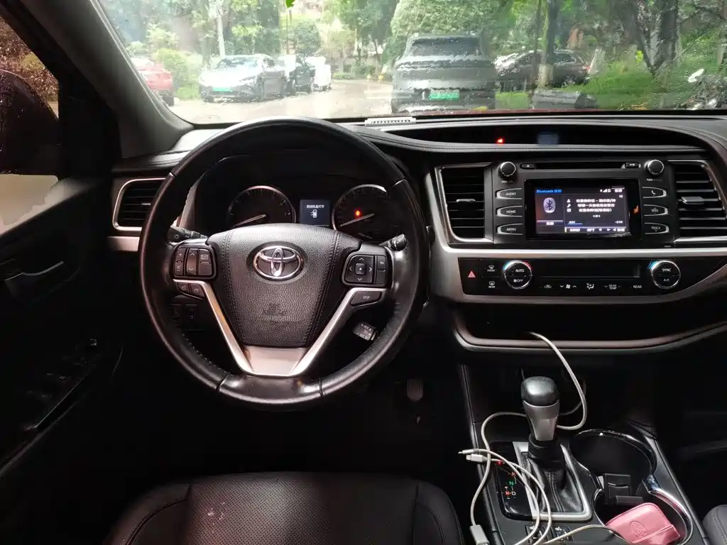 Toyota Highlander — миниатюра 11