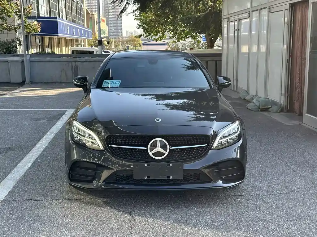 Mercedes-Benz C-Class (Import) — миниатюра 2
