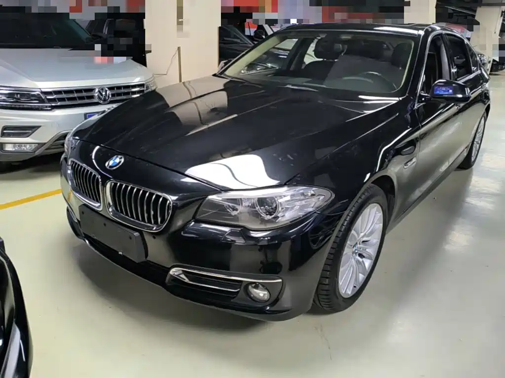 BMW 5 Series — миниатюра 2