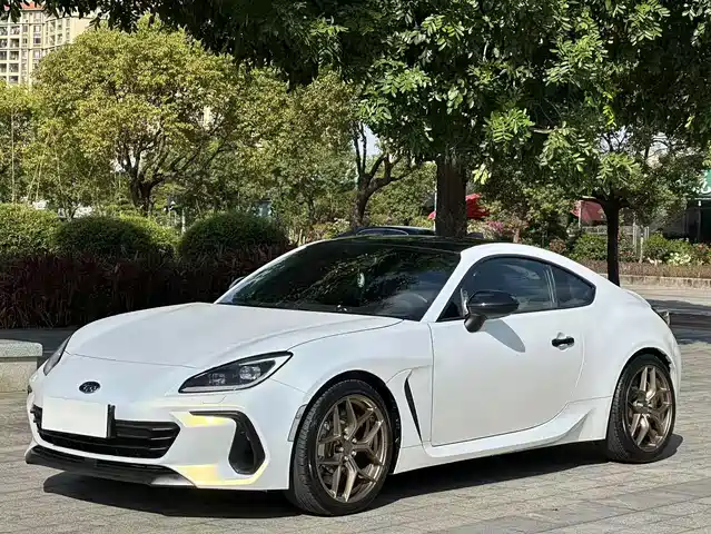 SUBARU BRZ