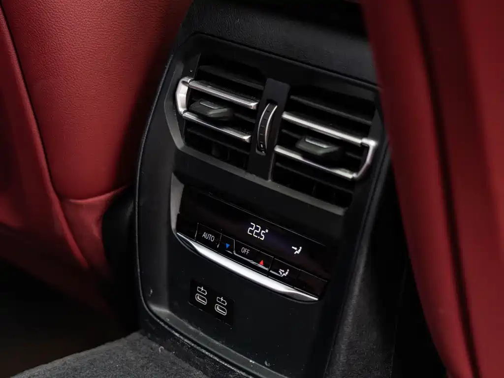 BMW 3 Series — миниатюра 31