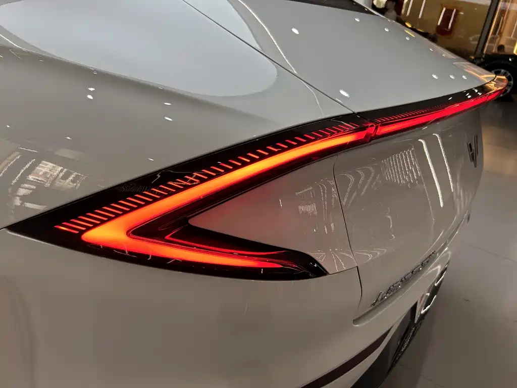 Wuling Xingguang — миниатюра 37