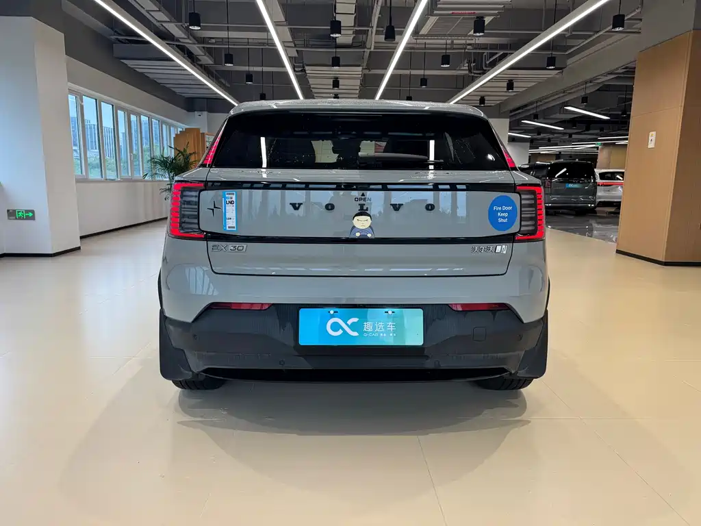 Volvo EX30 — миниатюра 6
