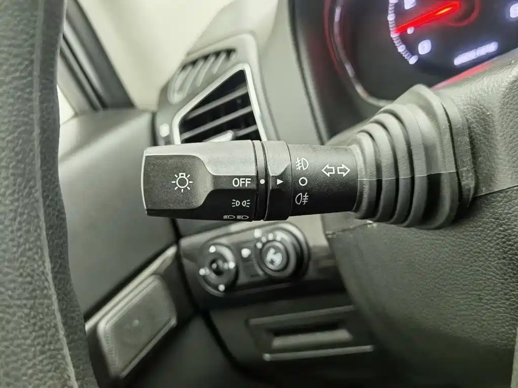 Chevrolet Captiva — миниатюра 21