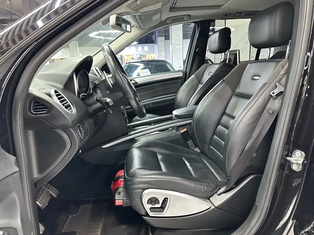 Mercedes-Benz M-Class AMG — миниатюра 8