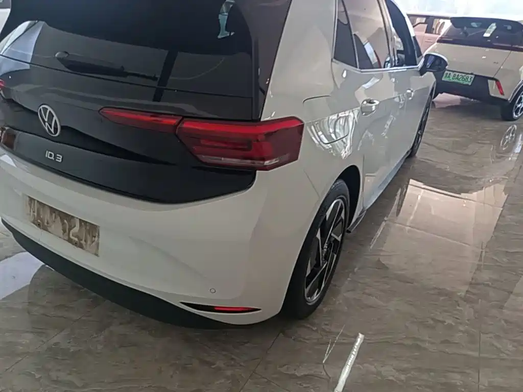 Volkswagen ID.3 — миниатюра 8