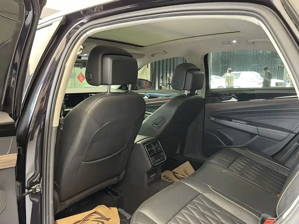 Volkswagen Passat — миниатюра 17