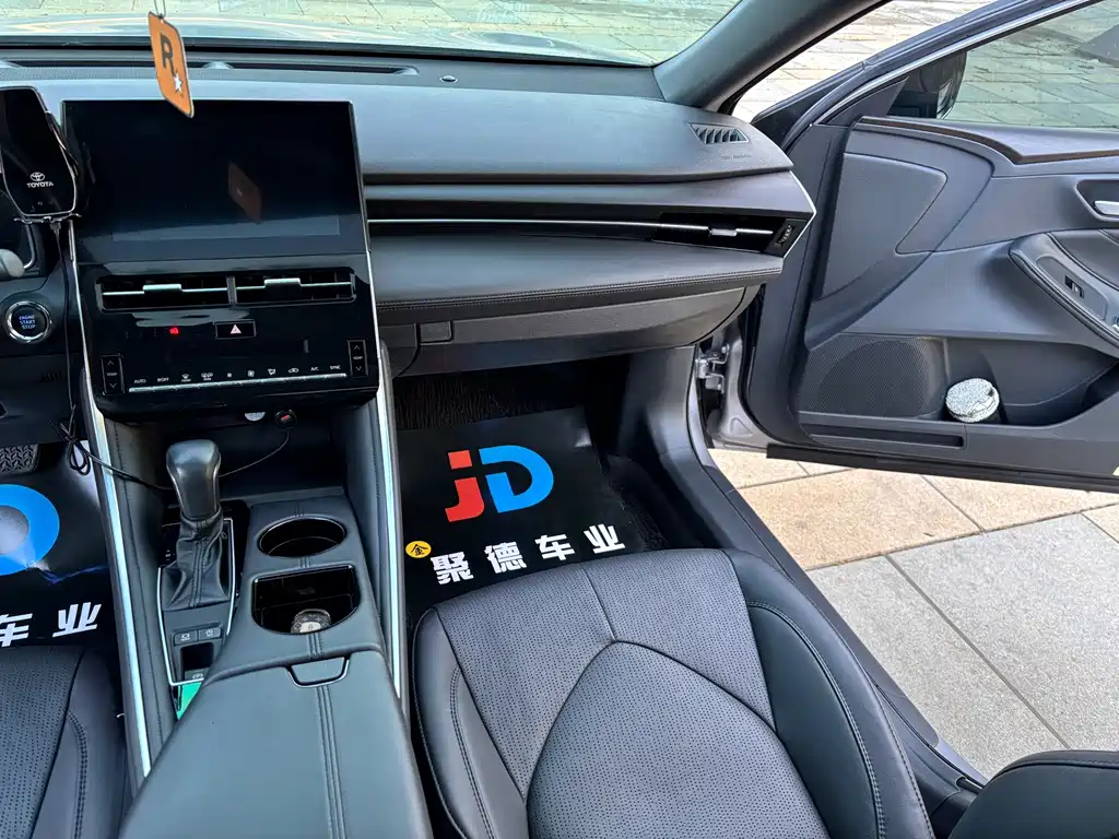Toyota Avalon — миниатюра 19