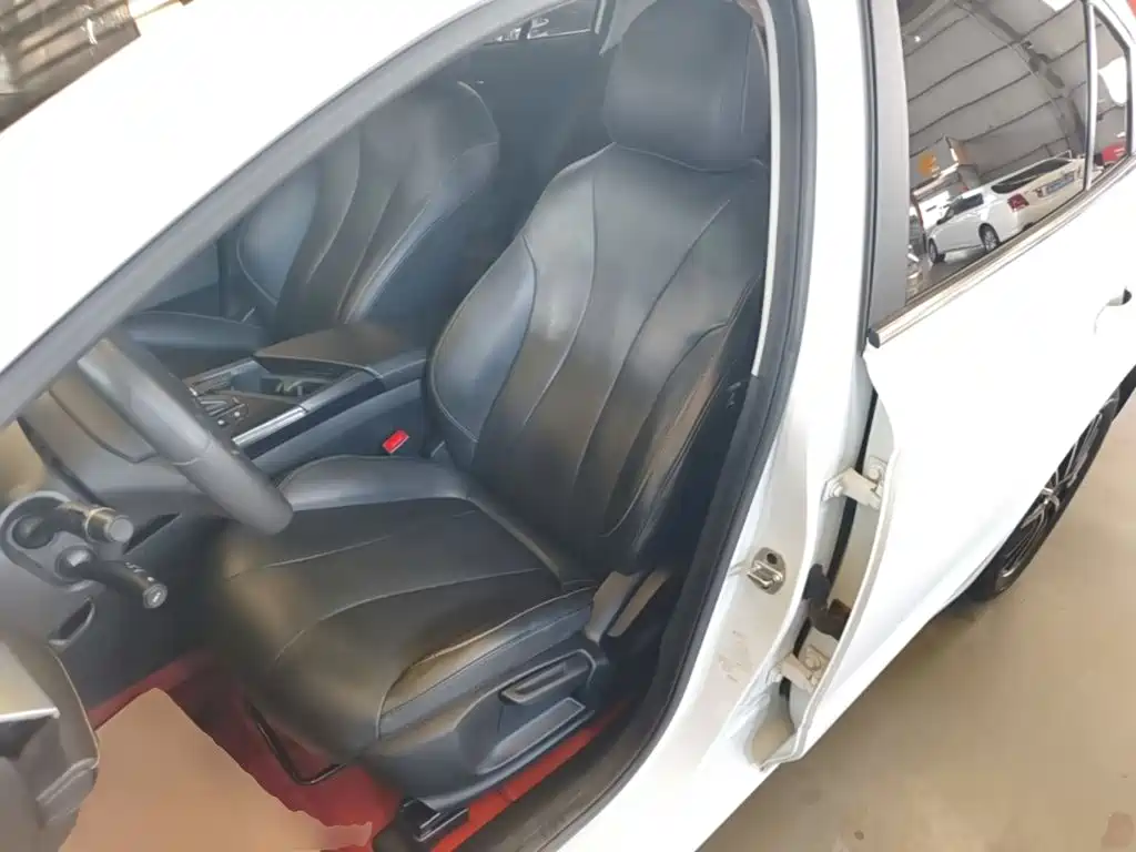 Roewe i5 — миниатюра 15