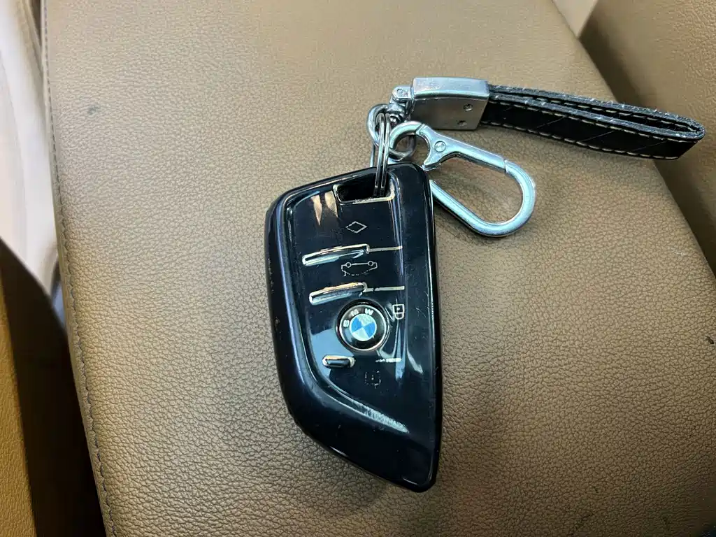 BMW X3 — миниатюра 15