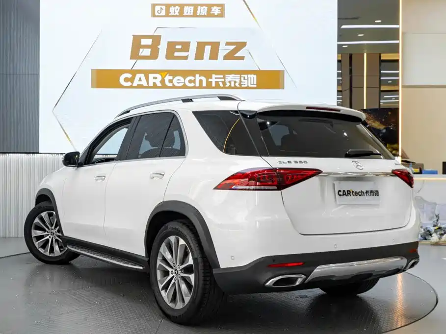 Mercedes-Benz GLE (Import) — миниатюра 5