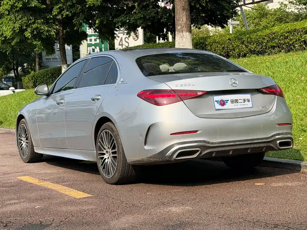 Mercedes-Benz C-Class — миниатюра 4