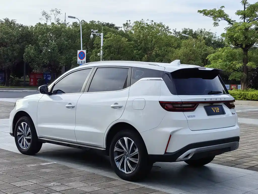 Geely Vision X6 — миниатюра 7